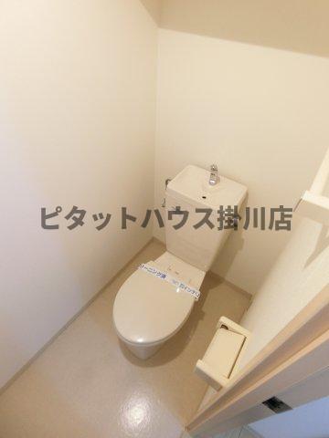 菊川市加茂マンション トイレ
