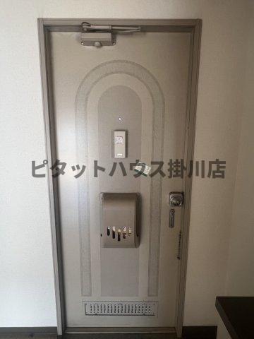 掛川市亀の甲アパート 玄関