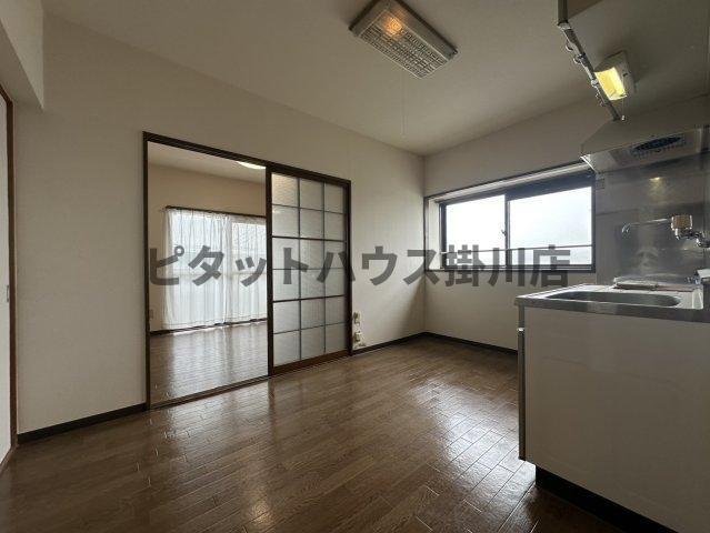 掛川市天王町マンション リビング