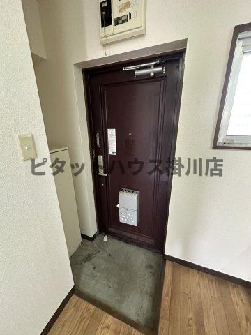 掛川市天王町マンション 玄関