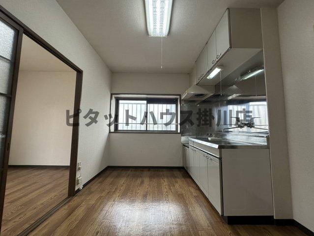 掛川市天王町マンション リビング