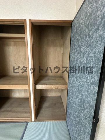 掛川市天王町マンション 収納