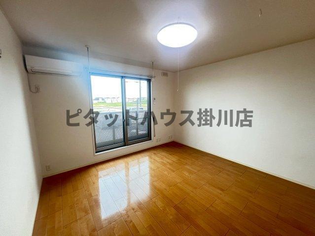 袋井市浅岡アパート リビング