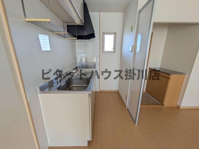 菊川市下平川アパート キッチン