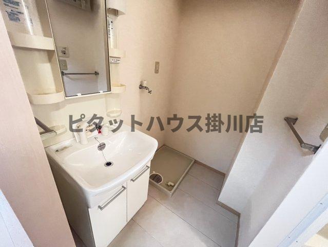 菊川市下平川アパート 洗面