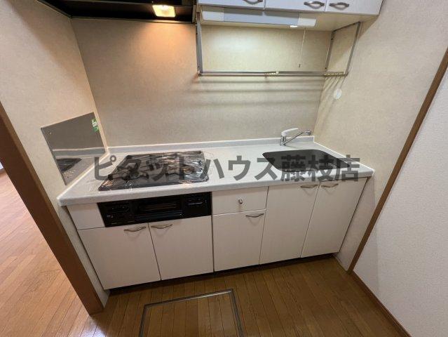 焼津市石津テラスハウス キッチン