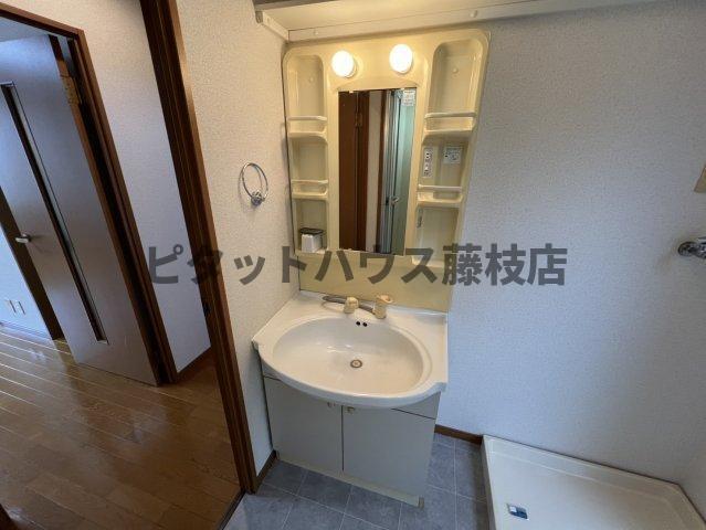 焼津市石津テラスハウス 洗面