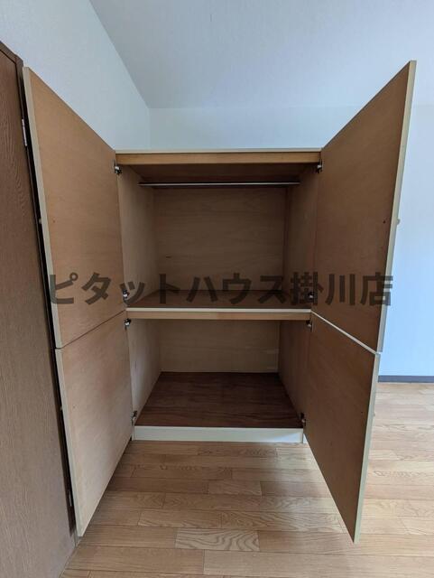 菊川市加茂マンション 収納