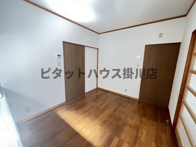 袋井市豊沢一戸建 リビング