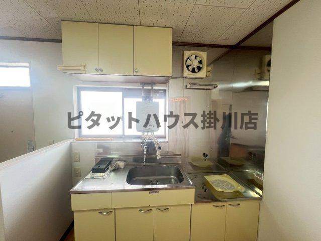 掛川市横須賀アパート キッチン
