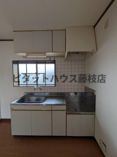 藤枝市岡部町三輪アパート キッチン