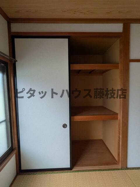 藤枝市岡部町三輪アパート 収納