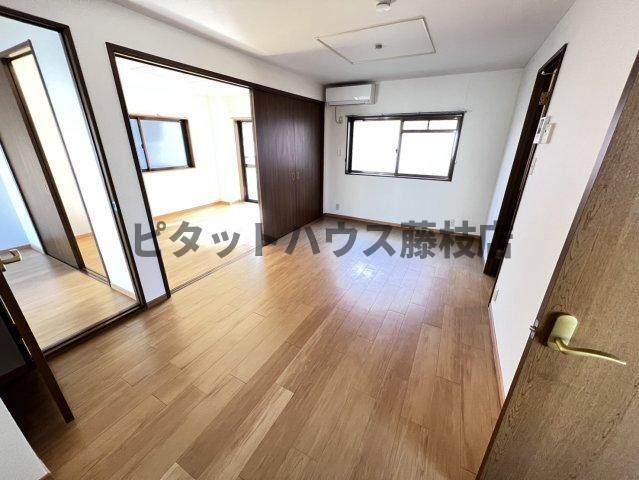 焼津市三ケ名アパート リビング