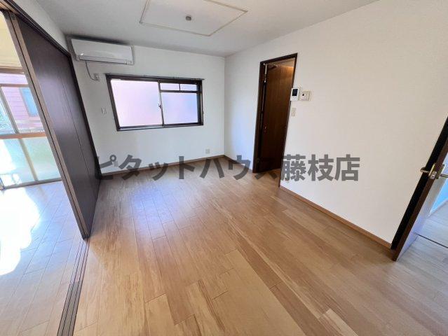 焼津市三ケ名アパート リビング
