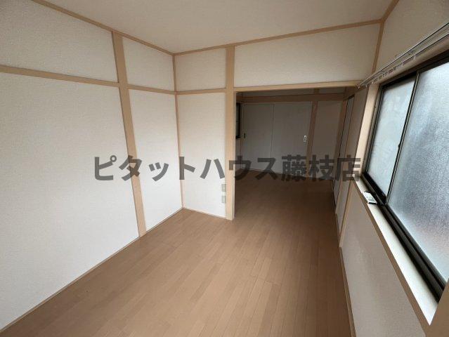 焼津市塩津一戸建 リビング