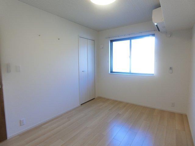 掛川市下垂木アパート リビング