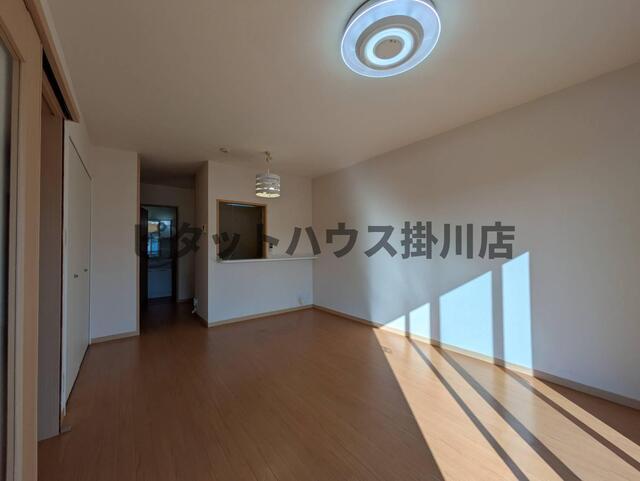 御前崎市池新田アパート リビング