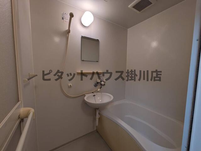 御前崎市池新田アパート バス／シャワー