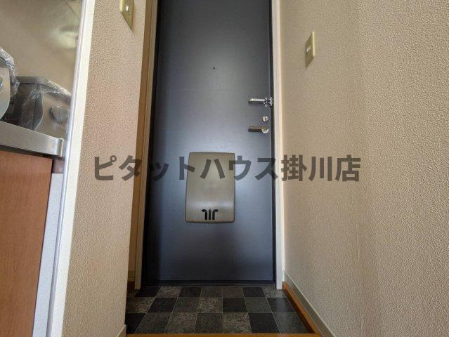 御前崎市池新田アパート 玄関