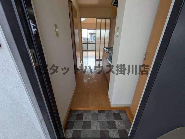 御前崎市池新田アパート 玄関