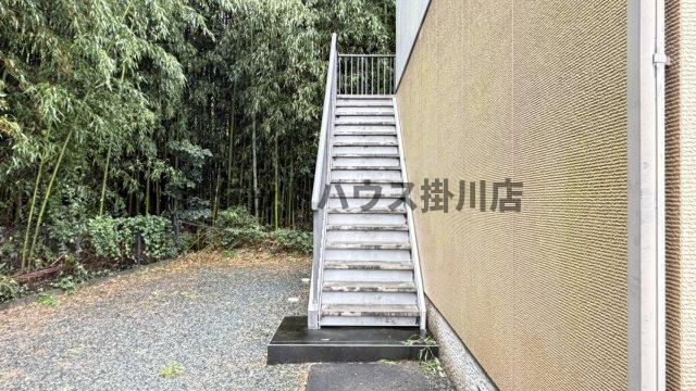 御前崎市池新田アパート 玄関