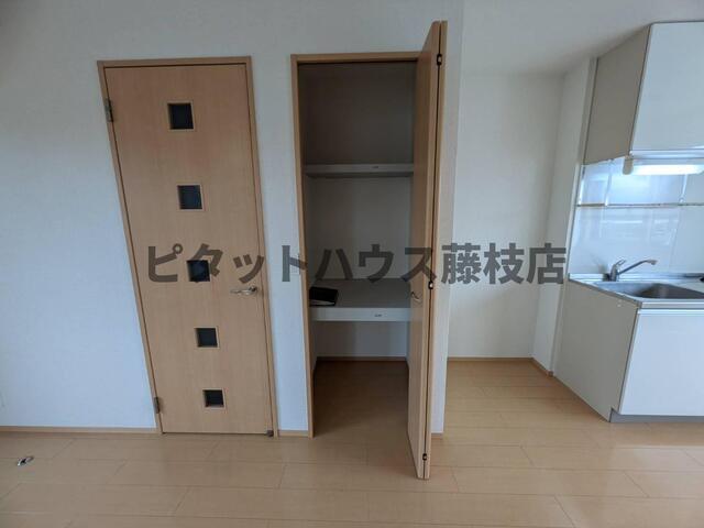 藤枝市瀬戸新屋アパート 室内
