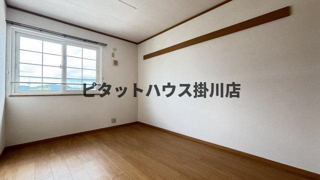 掛川市杉谷南アパート リビング