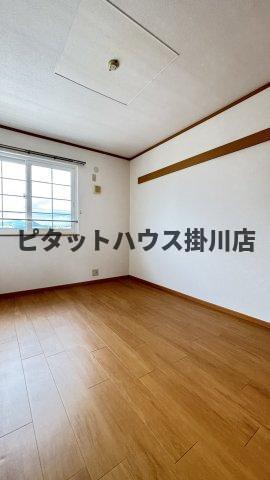 掛川市杉谷南アパート リビング
