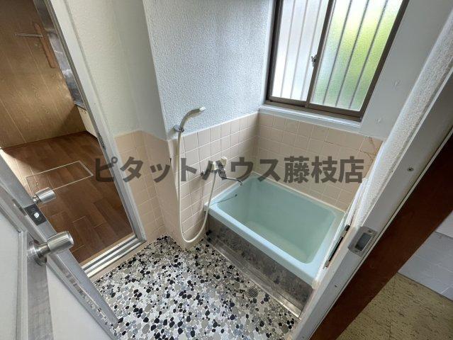 焼津市下小田一戸建 バス／シャワー