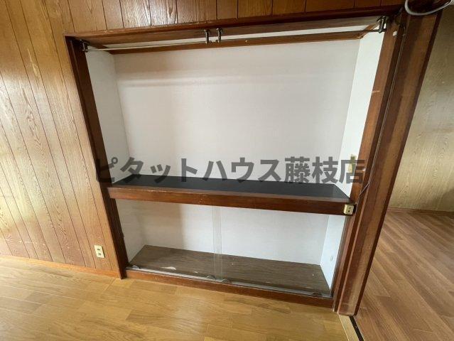 焼津市下小田一戸建 収納