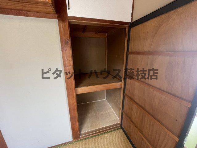 焼津市下小田一戸建 収納