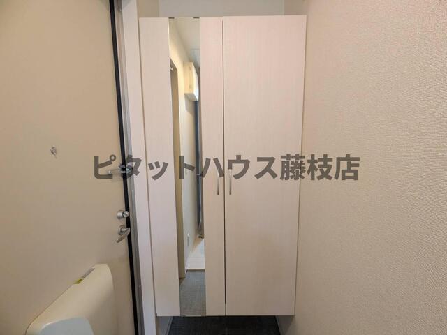 藤枝市青葉町アパート 収納