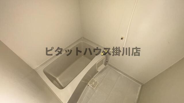 掛川市千羽アパート バス／シャワー