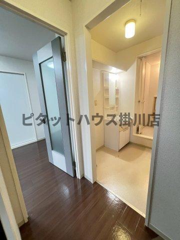 掛川市中アパート 室内