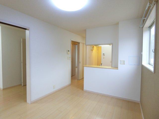 袋井市愛野南アパート リビング