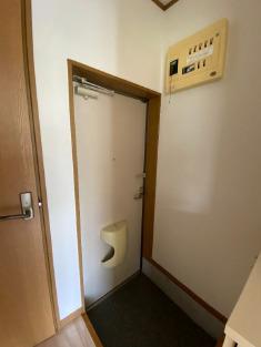 袋井市春岡アパート 玄関