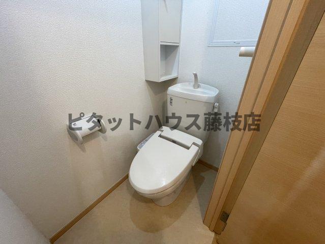 焼津市高新田アパート トイレ