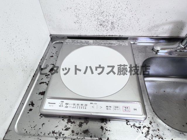 島田市稲荷アパート キッチン