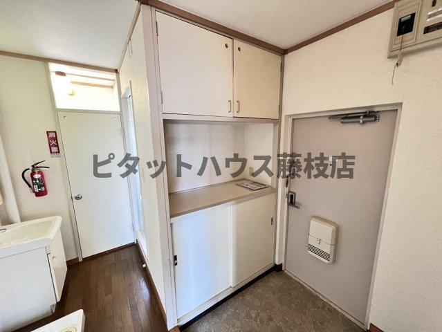 榛原郡吉田町片岡アパート 玄関