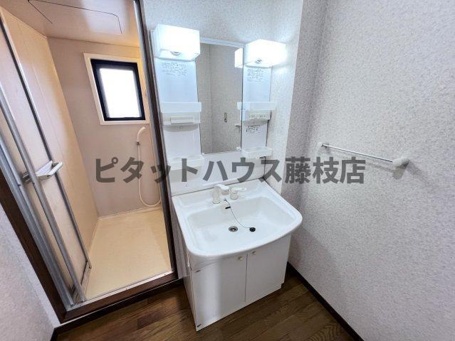 焼津市小土マンション 洗面
