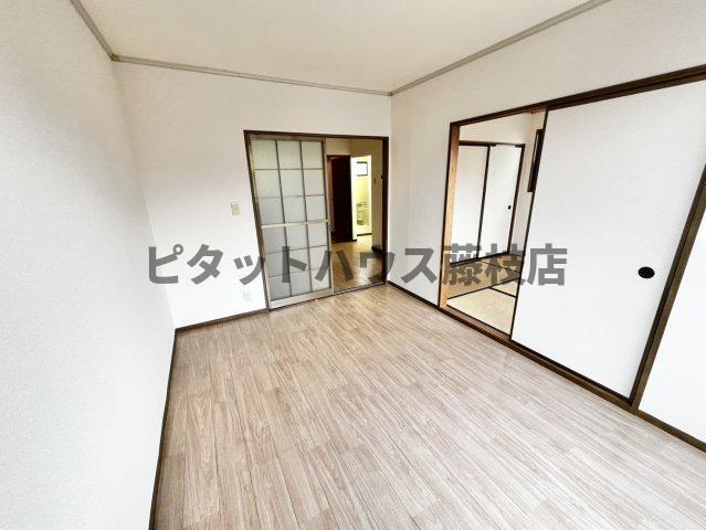焼津市三ケ名アパート リビング