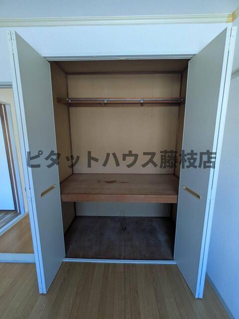 藤枝市南駿河台アパート 収納