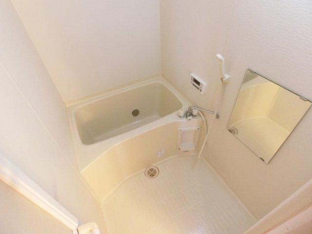 掛川市家代の里アパート バス／シャワー