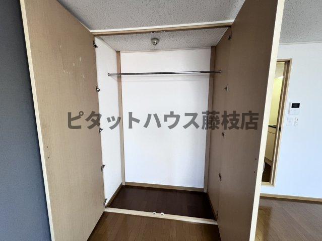 焼津市下小田アパート 収納