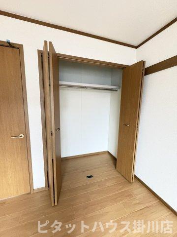 掛川市上西郷アパート 収納