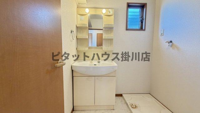 袋井市春岡テラスハウス 洗面