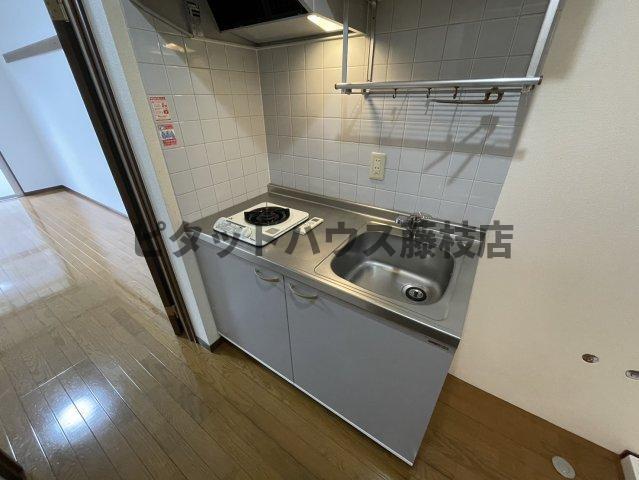 焼津市五ケ堀之内マンション キッチン