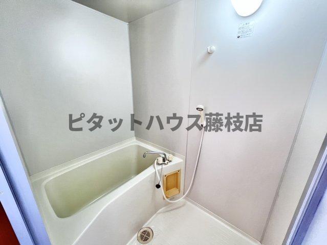 焼津市石津アパート バス／シャワー