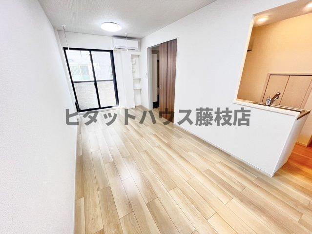 焼津市塩津アパート リビング
