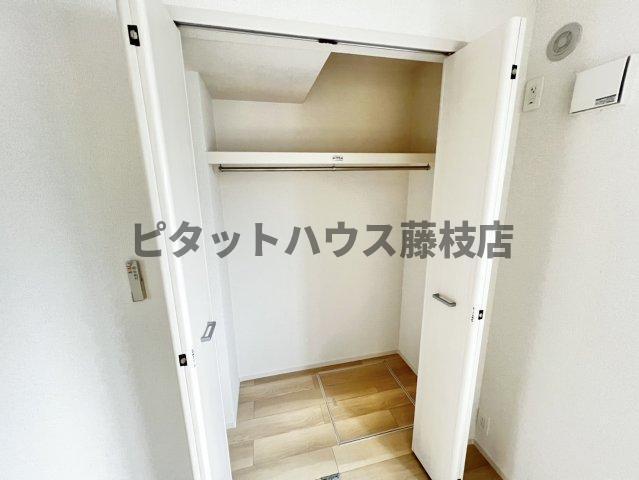 焼津市大村新田アパート 収納